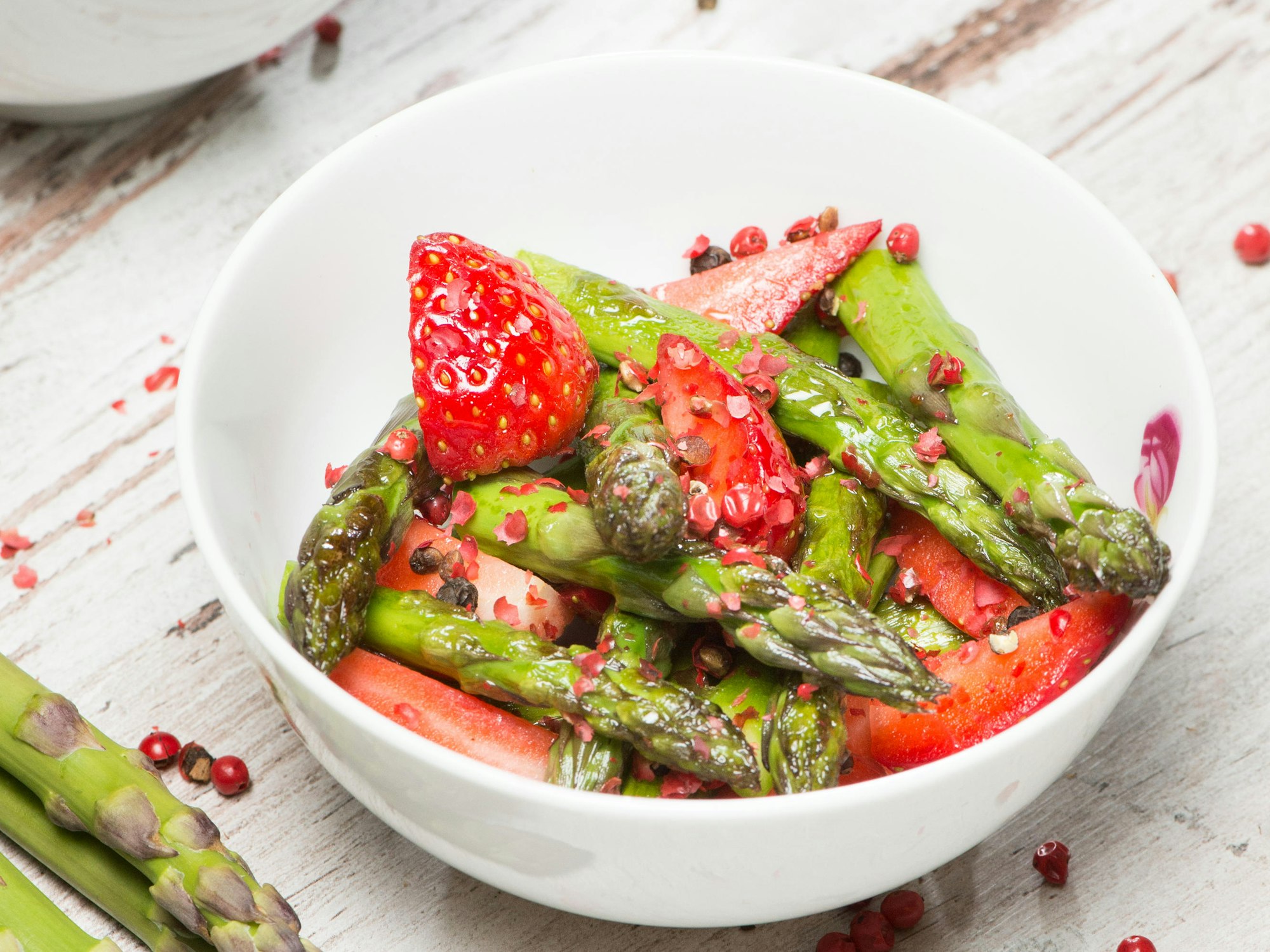 Erdbeere mit Spargel