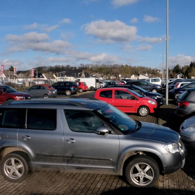 1601-kall-pur-platz-bhf-004