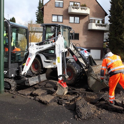 Glasfaserbaustelle_Rösrath_Forsbach_2015