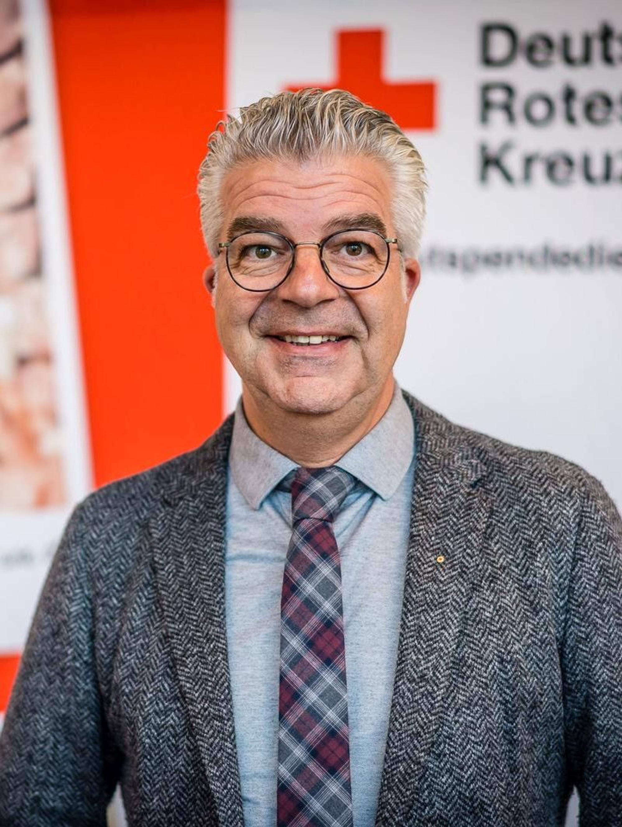 Rotes Kreuz Mann