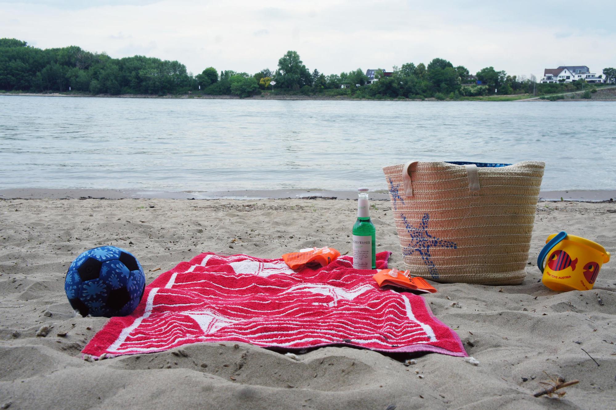 STRAND SERIE Wesseling Strandzeug