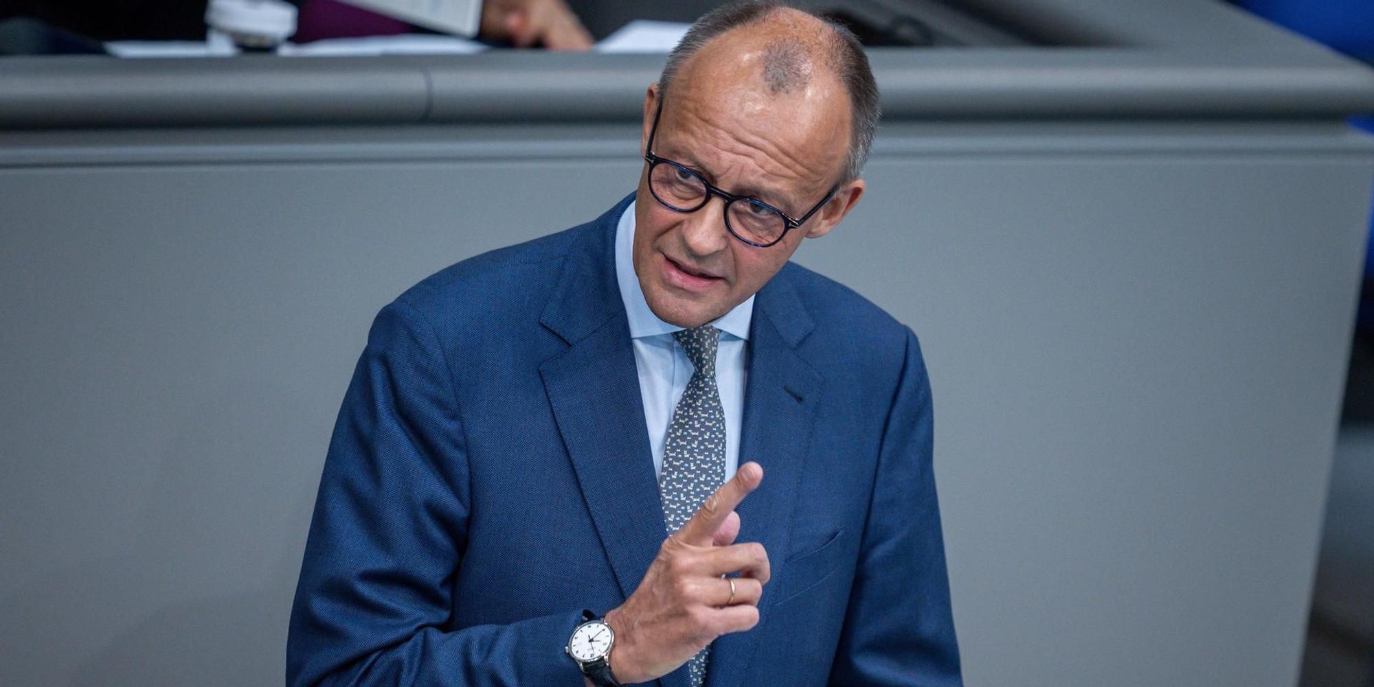 Merz Bundestag 070922
