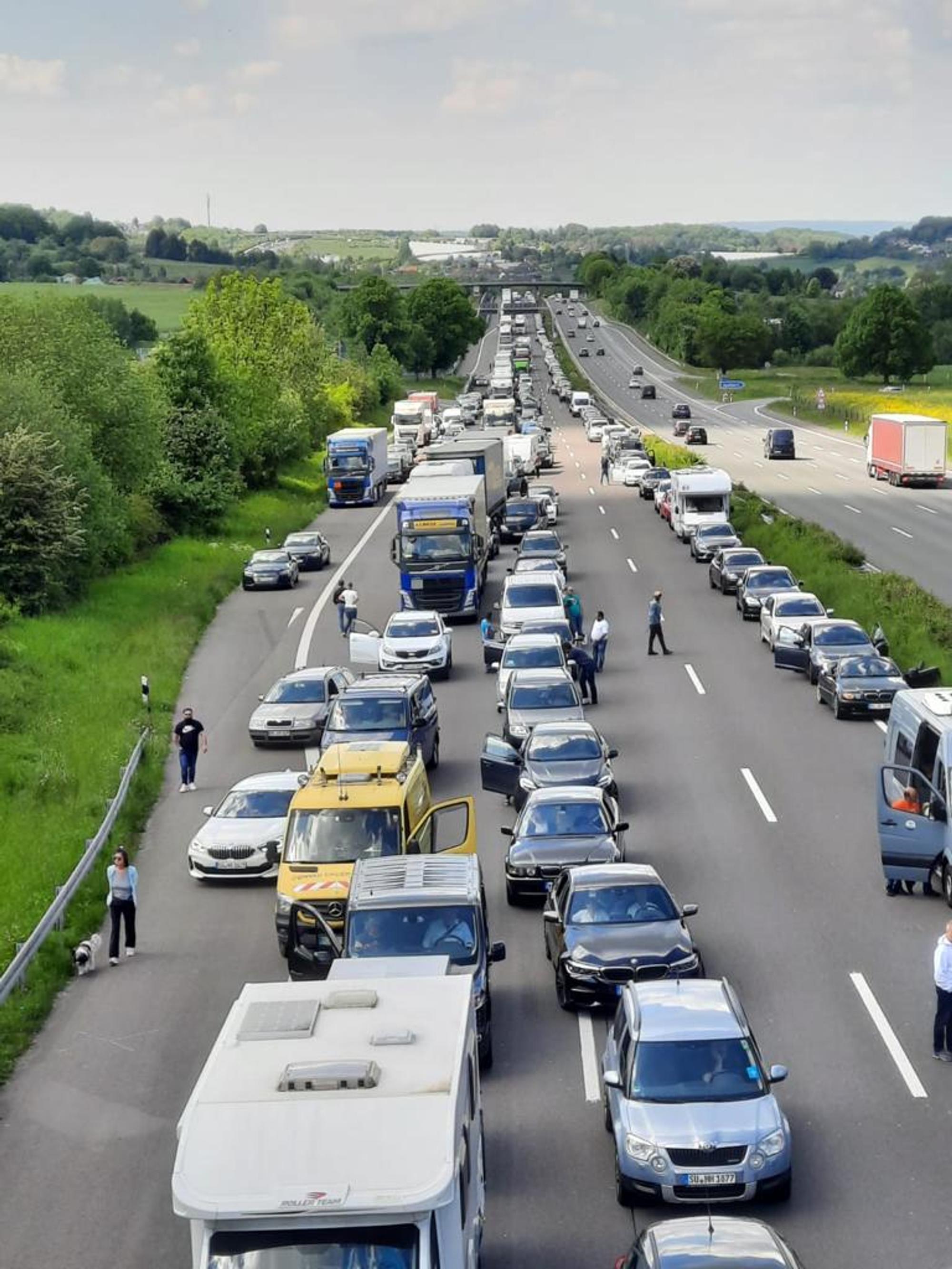 stau unfall 2