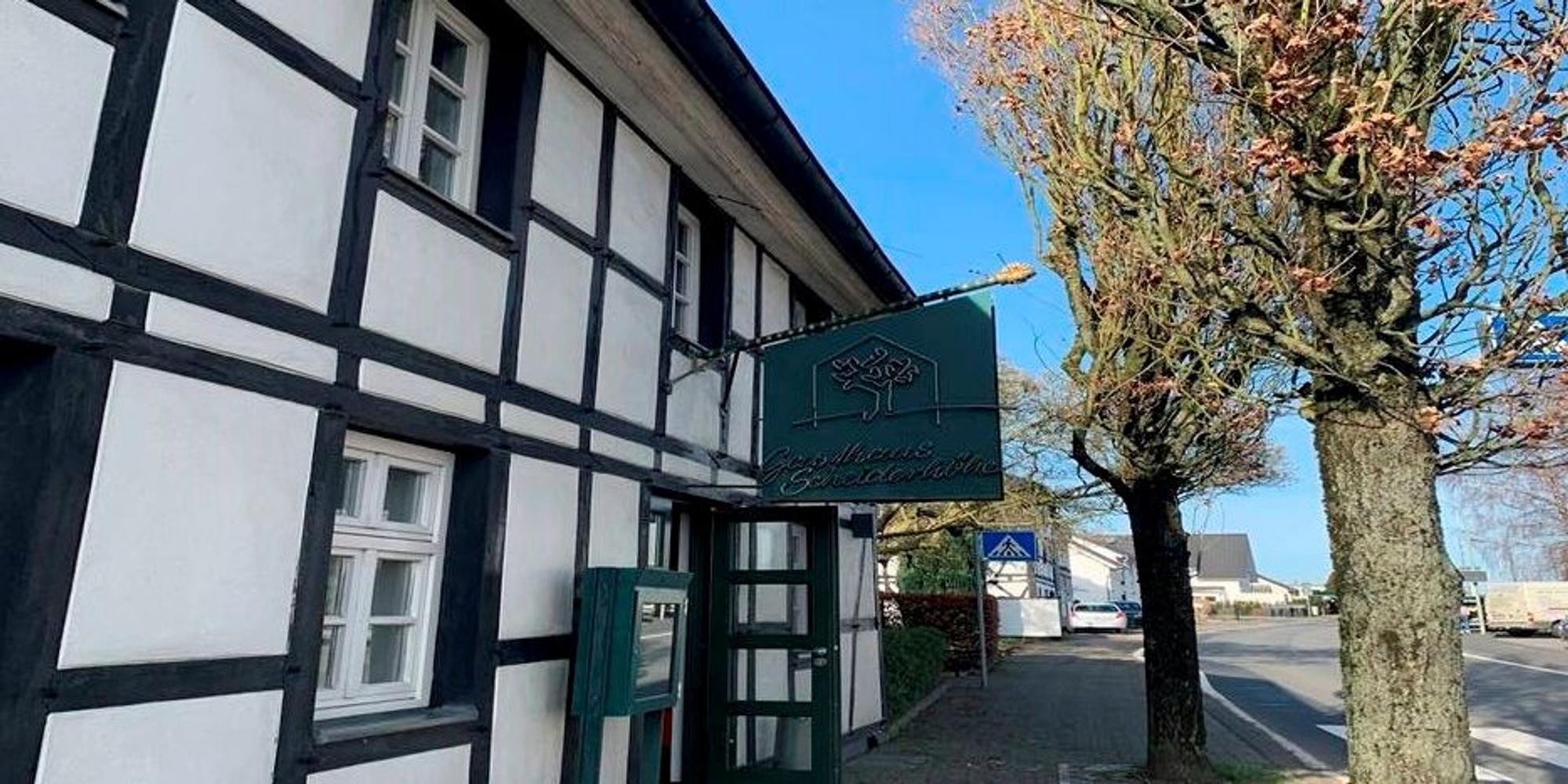 Henn außen Scheiderhöhe