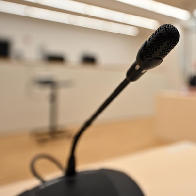 Zeugenaussage Symbolbild