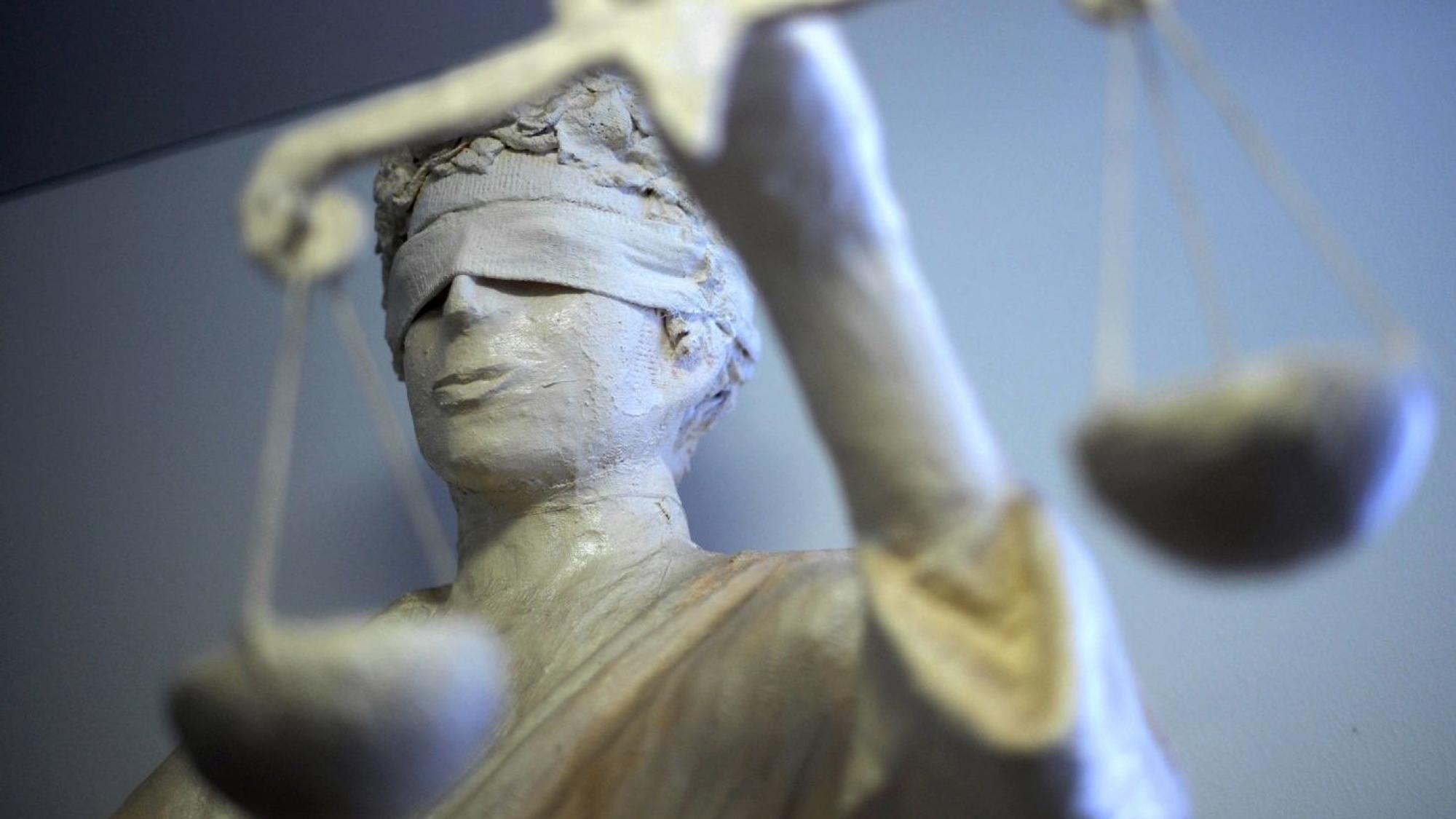 Darstellung der Justizia.
