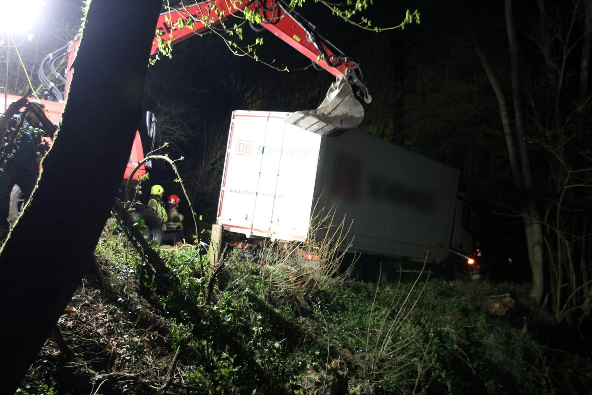 Laster im Wald 2 Siegburg ROHRMOSER (1)