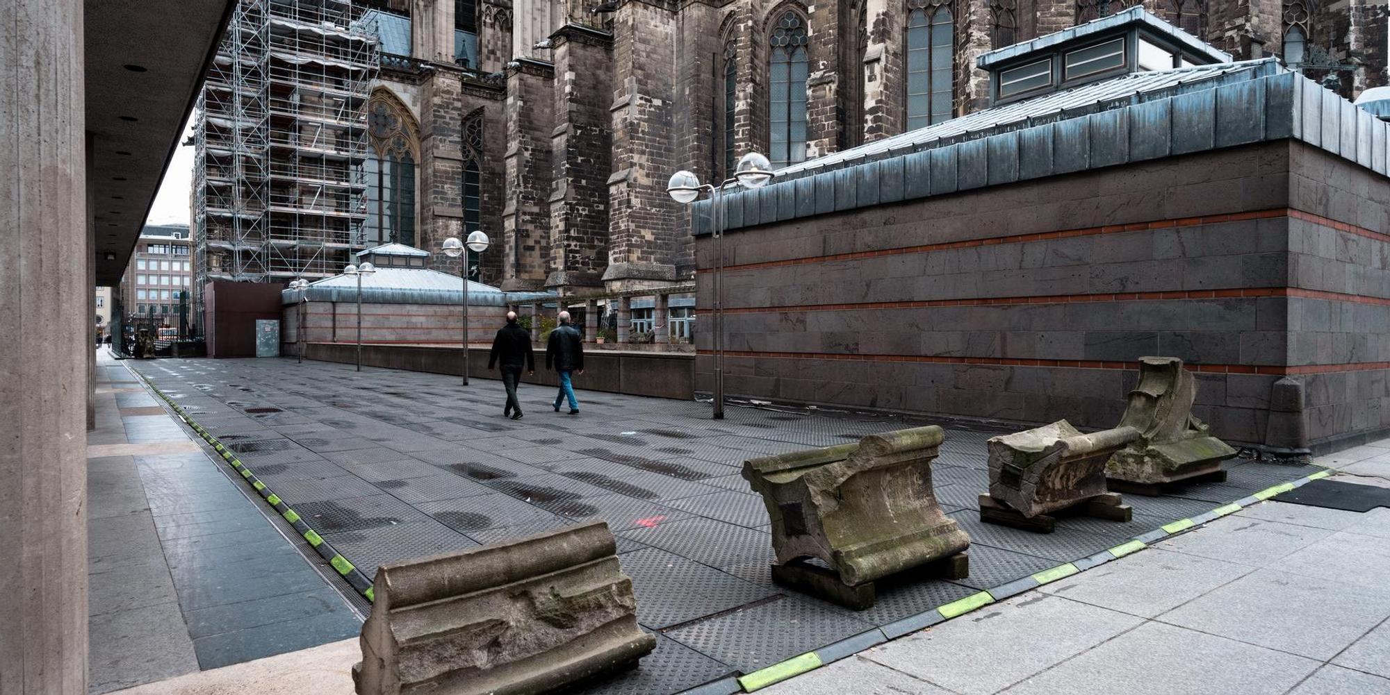 Passage Roncalliplatz 210822