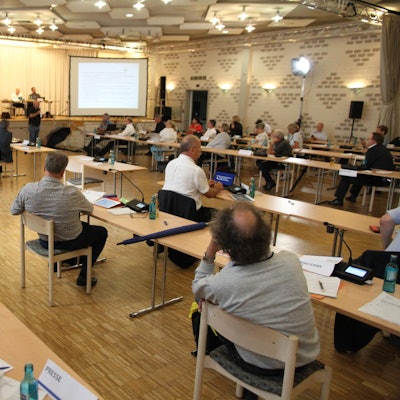 Sondersitzung_Siegburg_Luefter