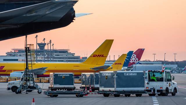 Das Rollfeld am Flughafen Köln/Bonn.