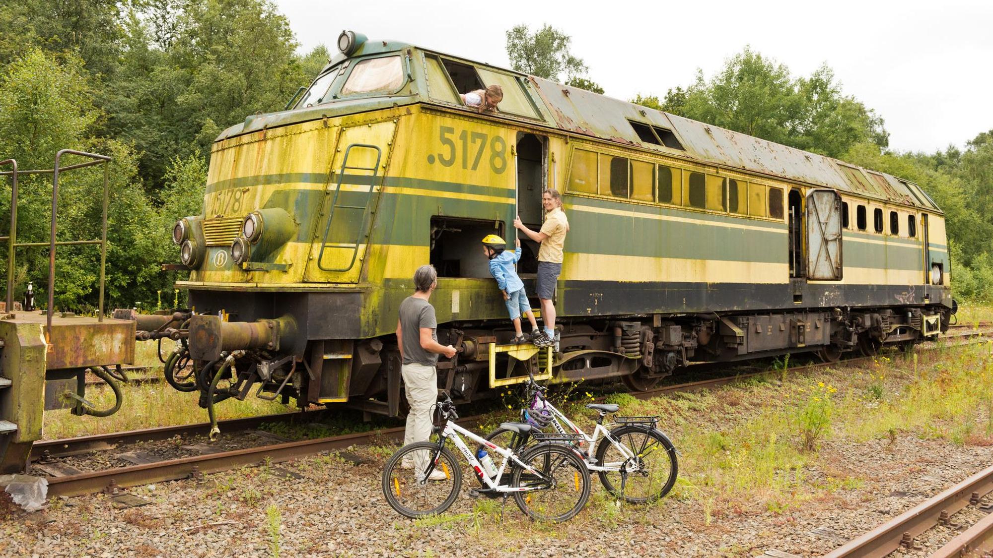 Radfahren auf alter Vennbahn-Strecke