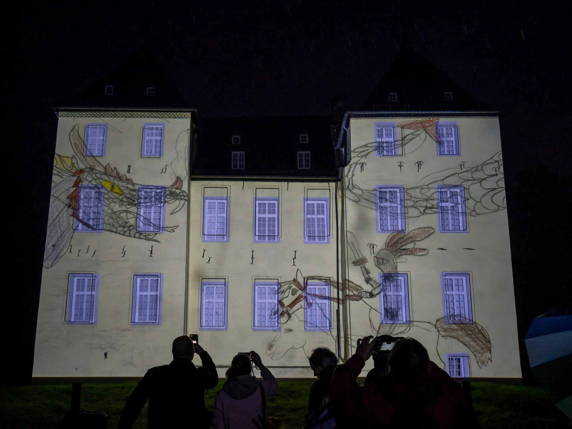 Alfter_Schlosszauber_Schlossleuchten_Videoprojektion