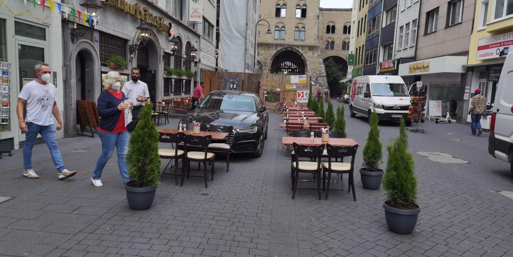 Falschparker Köln gepixelt