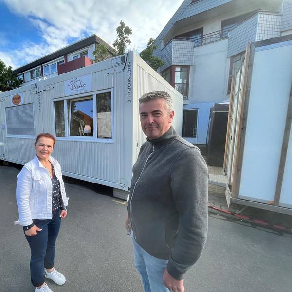 Heimerzheim Fronhof Wilfried Rang und Sarina Sabelfeld rom