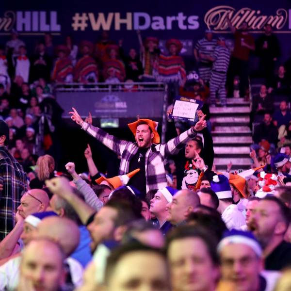 Jubelnde Fans im Ally Pally