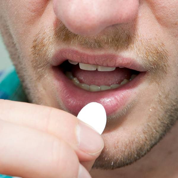 Mundgeruch_Pastille_dpa