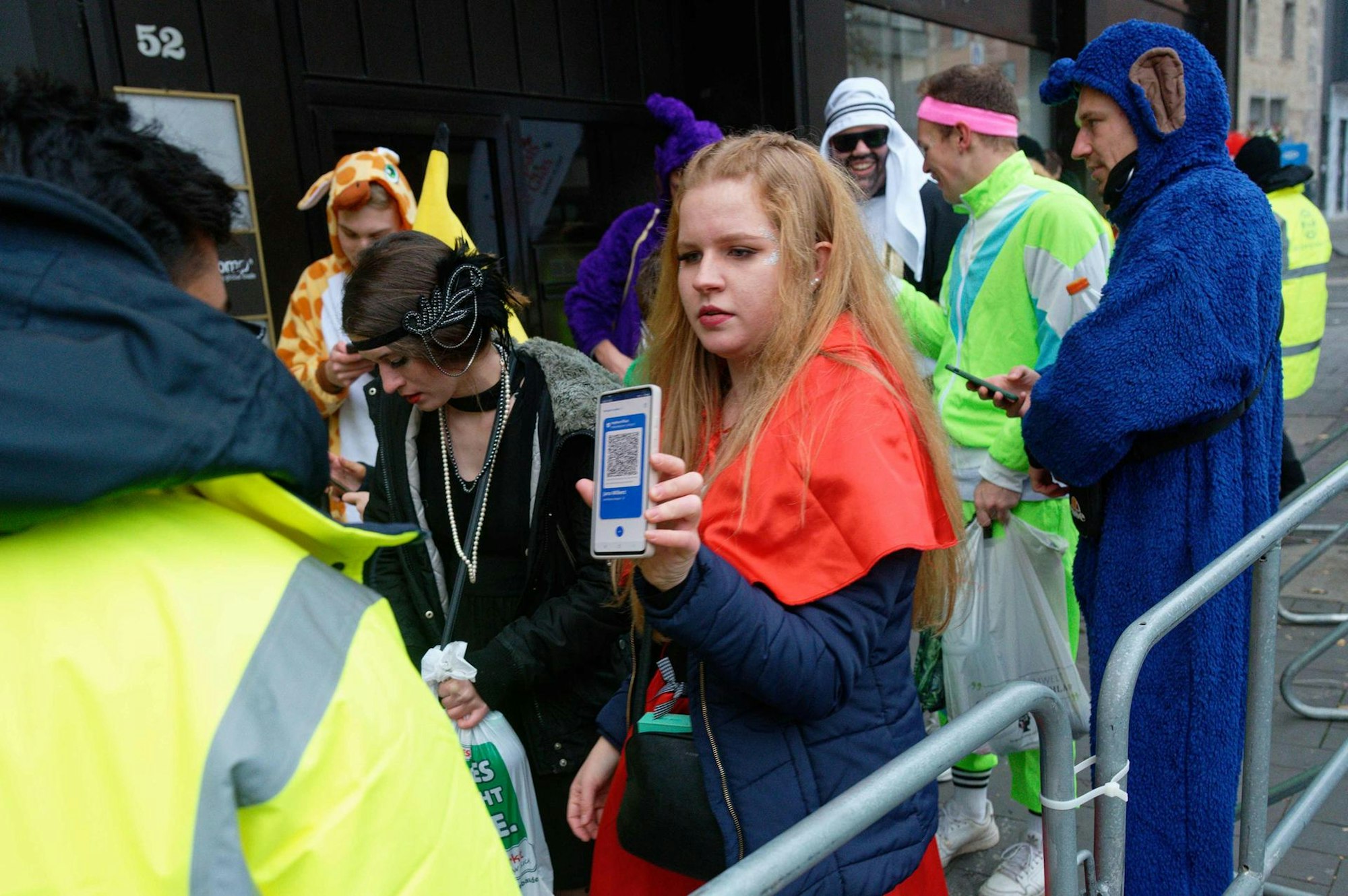 Impfkontrolle Karneval Symbol 161121