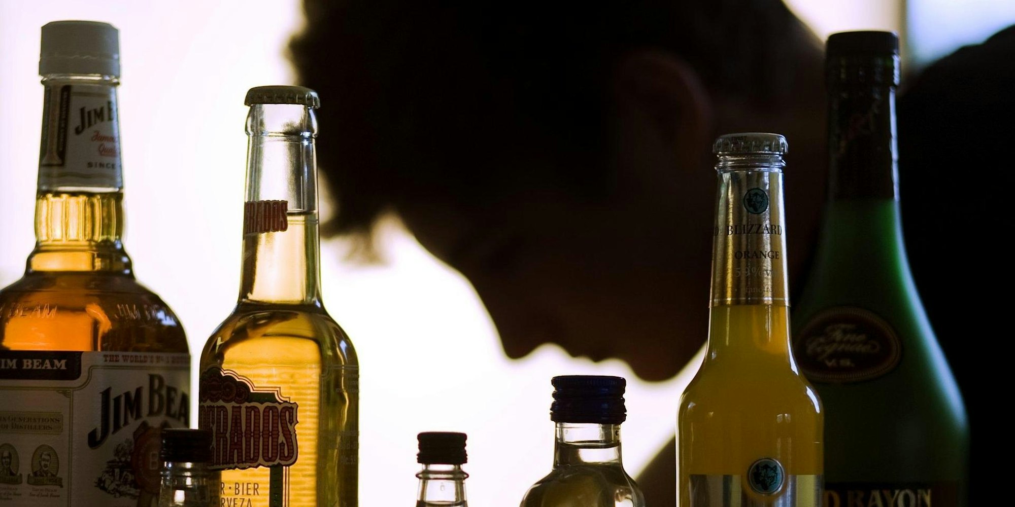 Jugendlicher Alkohol Symbolbild dpa