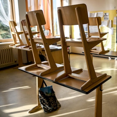 Schule Symbolbild Corona