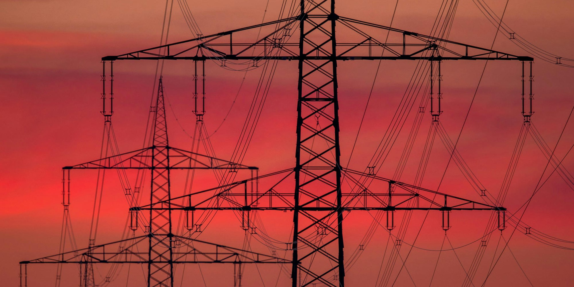 DPA_Starkstromleitungen