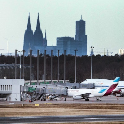 FLughafen Köln (1)