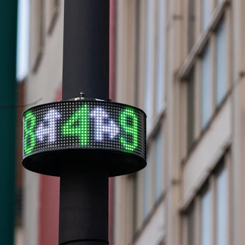 Parkleitsystem_Nippes_mbo-12022