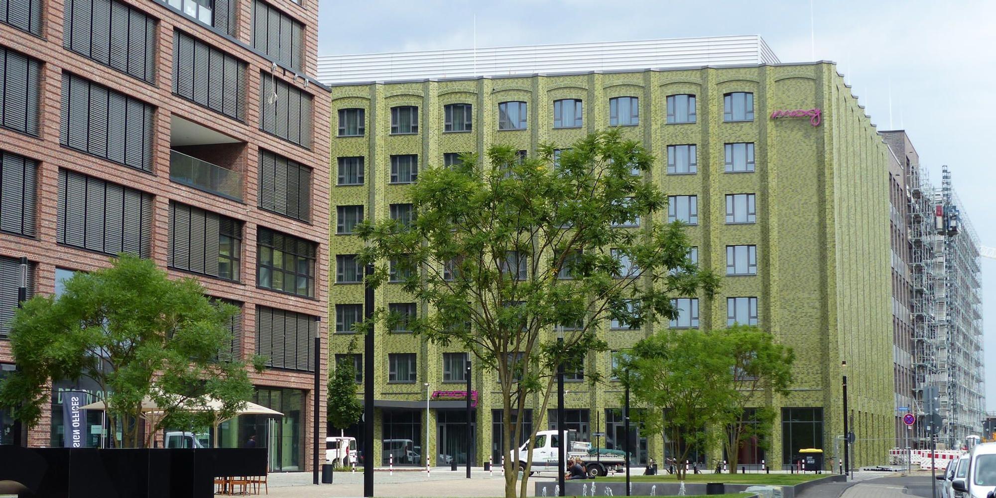 Moxy_Muelheim_(1)