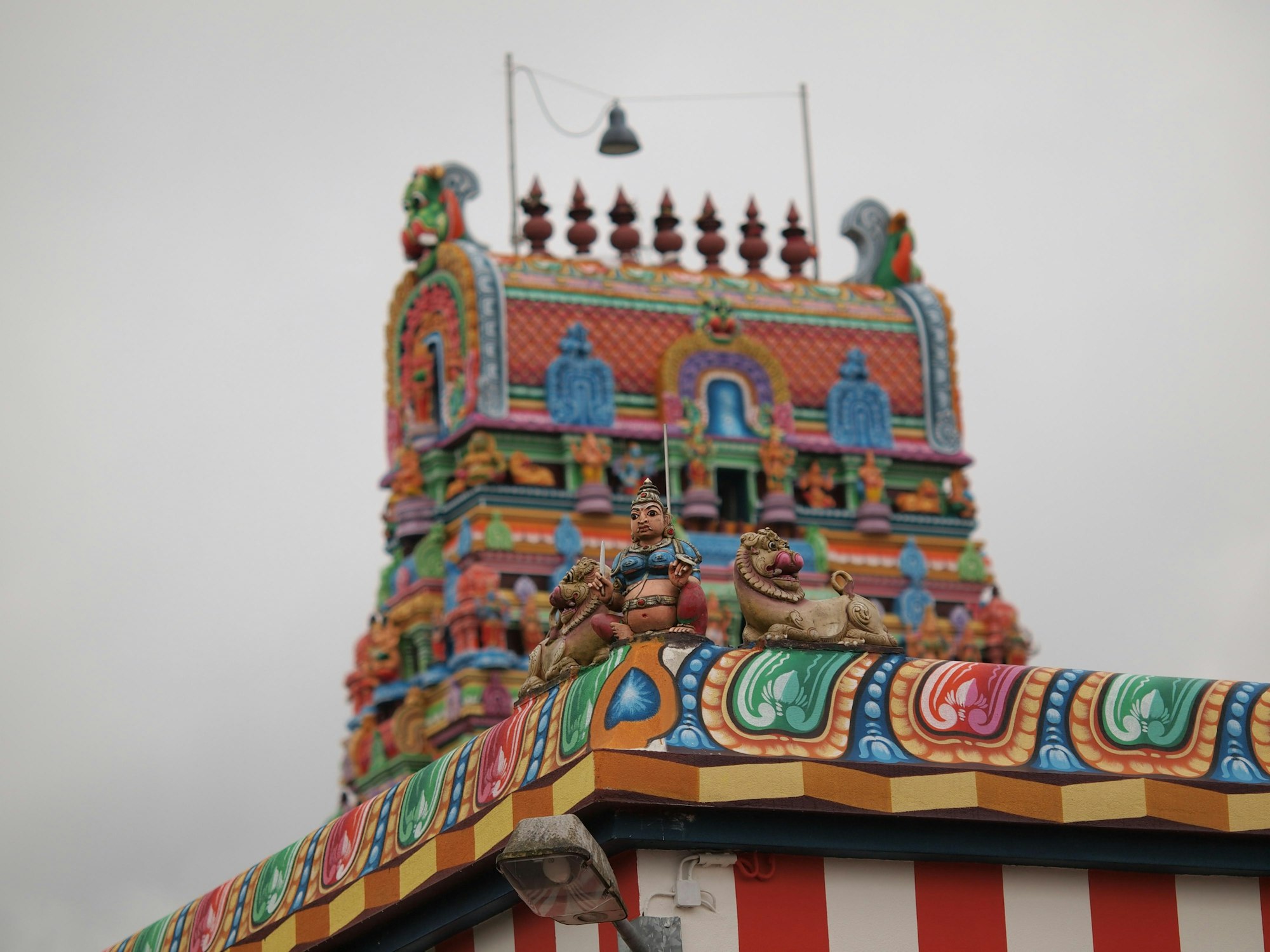 Sri_Kamadchi_Ampal_sculptures_NW