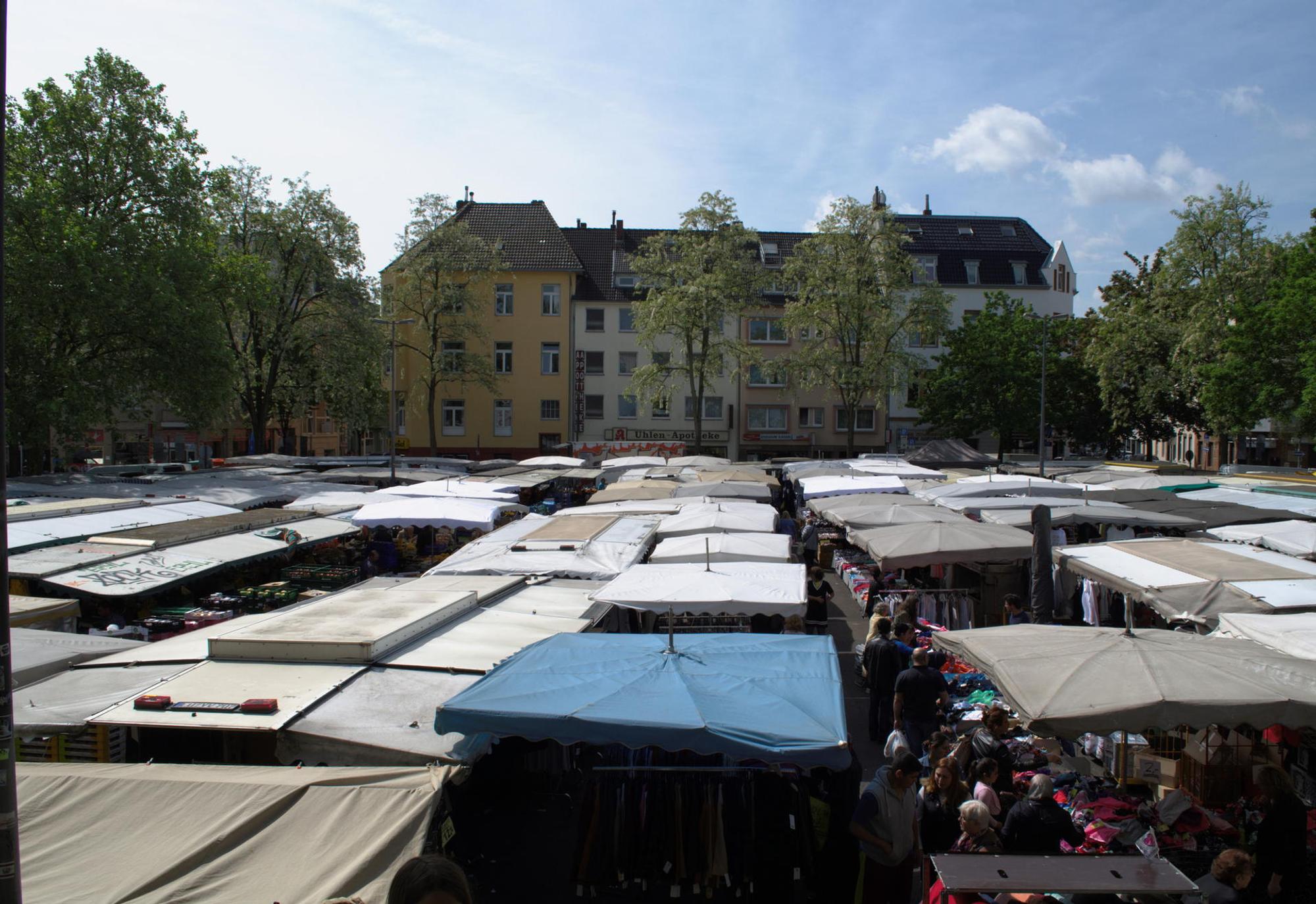 Wochenmarkt_Wilhelmplatz_Nippes_2