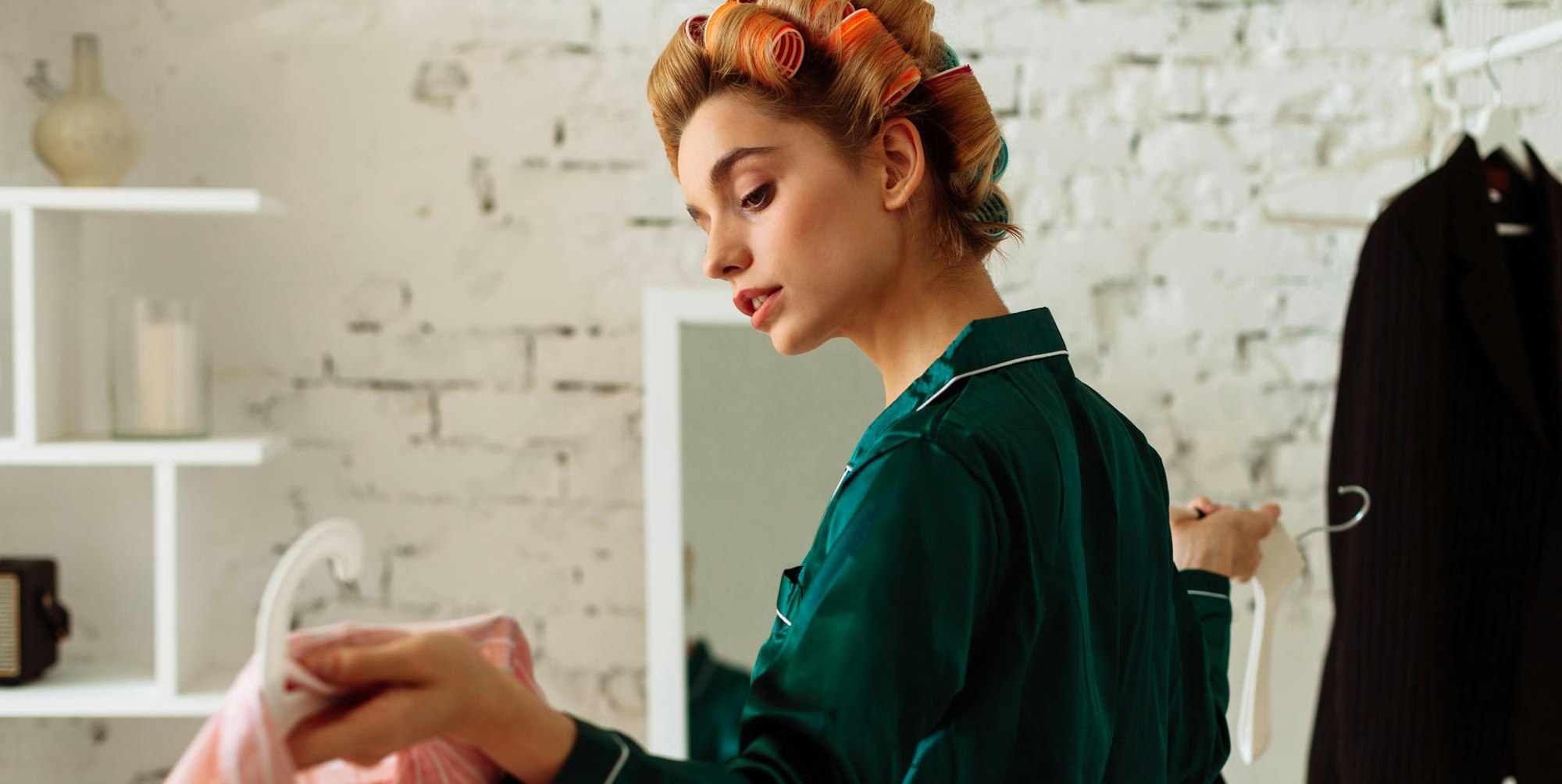 GettyImages-Seidenpyjama