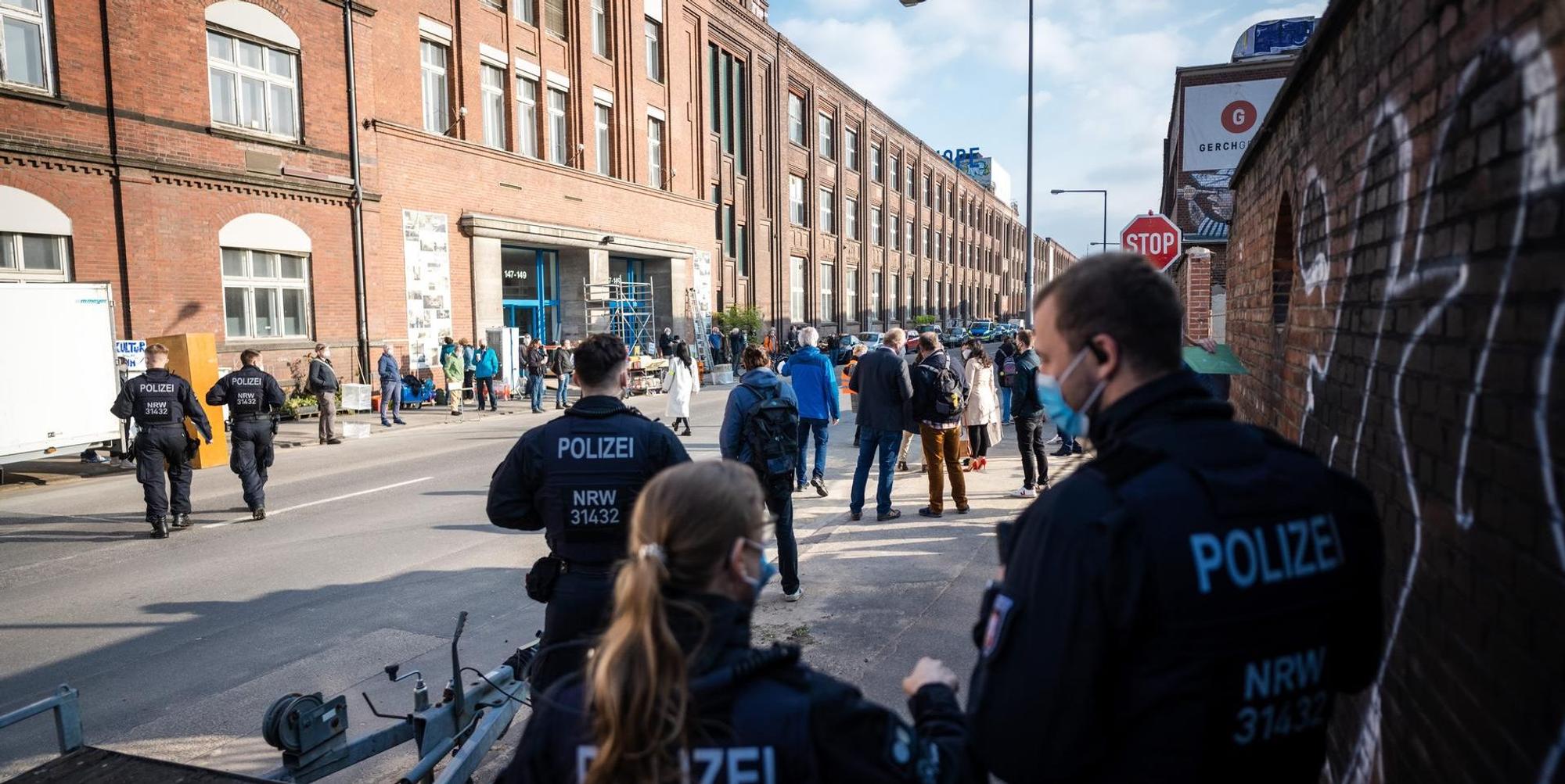 Raum 13 Räumung Start