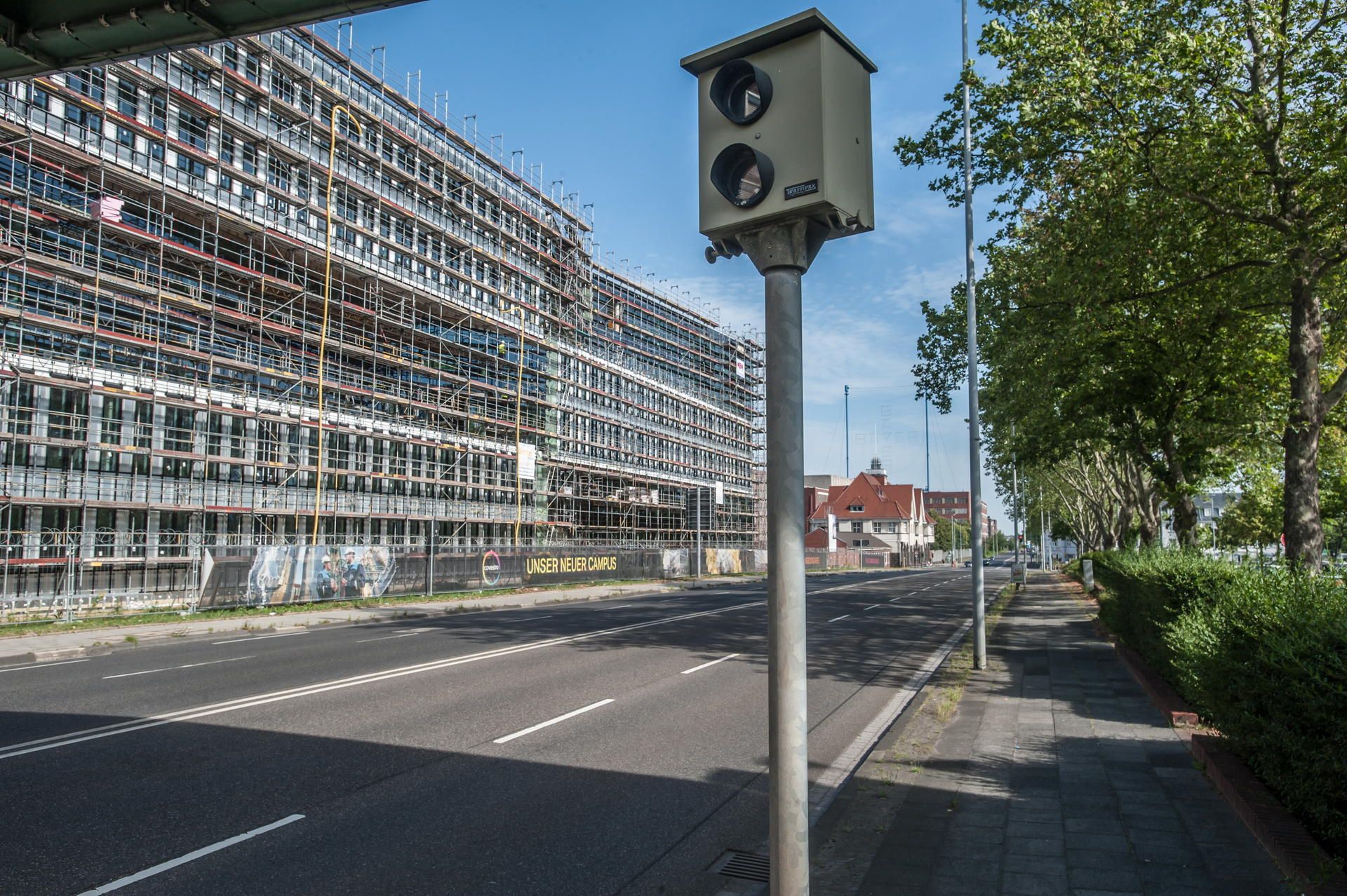 leverkusen-blitz-kiste-friedrich-ebert-strasze-ALF_0822