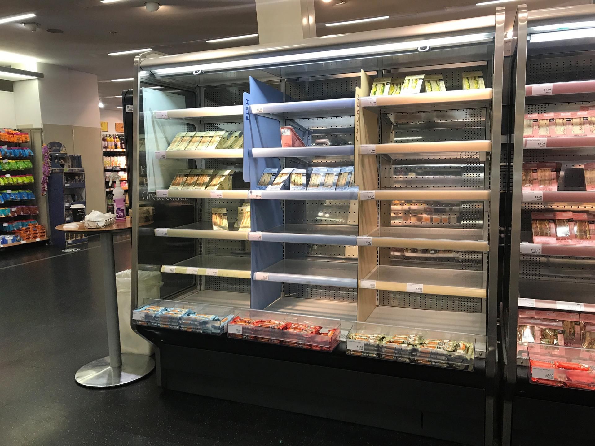 Leere regale Nordirland