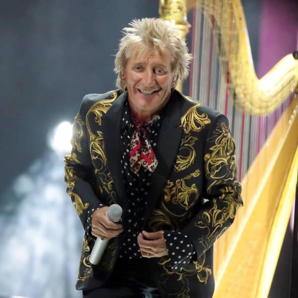 Rod Stewart auf der Bühne.