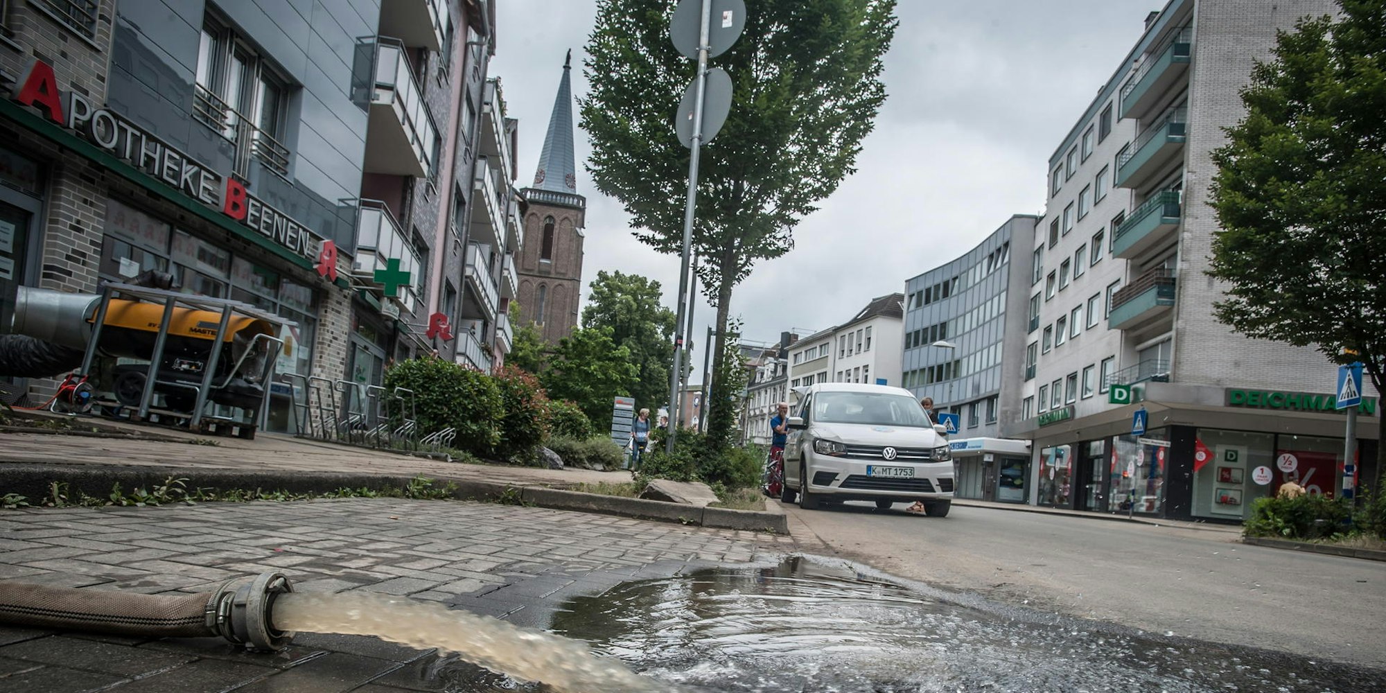 opladen-hochwasser_RLE_leverkusen07162021ALF_5484
