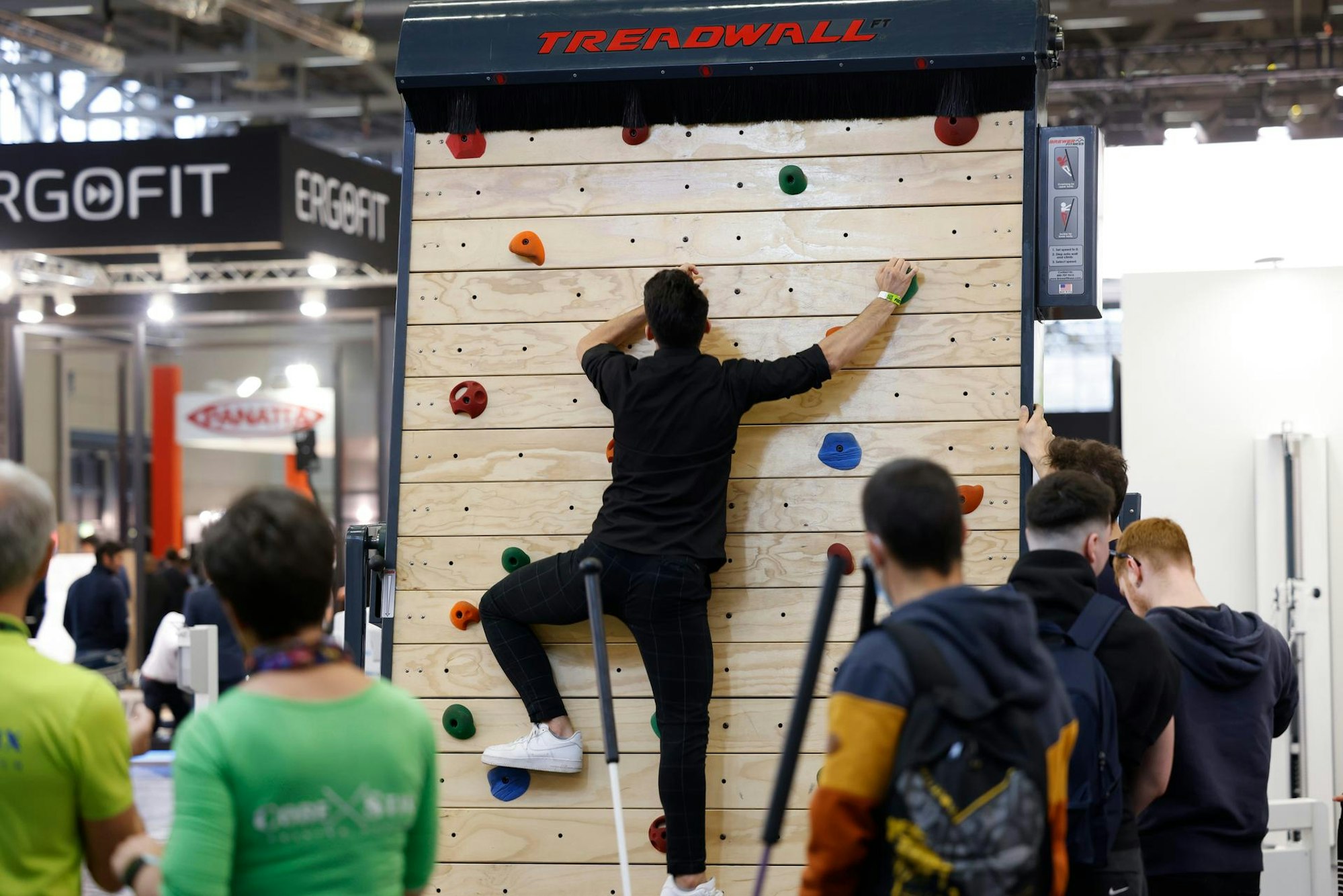 20220407_tb_FIBO_Messe_017