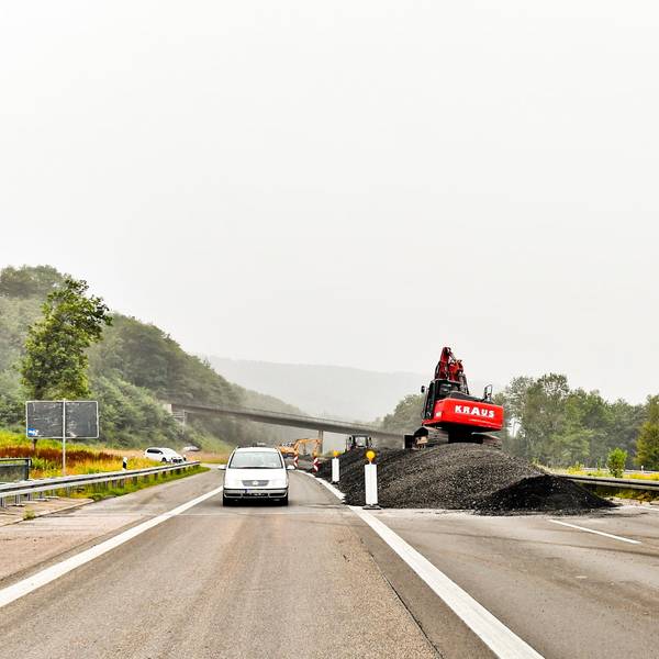 BAUSTELLE_A4-ZWISCHEN-OVERATH-ENGELSKIRCHEN-RICHTUNG_OLP