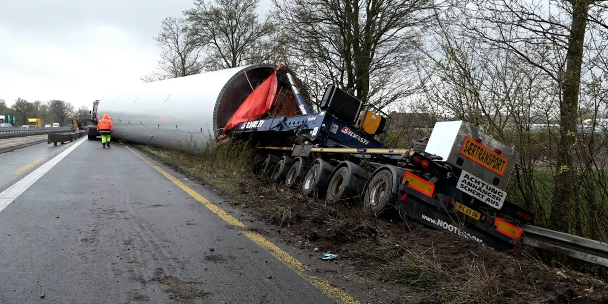 Schwerlaster A44 0504