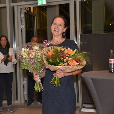 Strahlende Siegerin: Mit einem Ergebnis von fast 65 Prozent haben die Waldbröler die parteilose Kandidatin Larissa Weber aus der Ortschaft Dahl zu ihrer Bürgermeisterin gewählt.