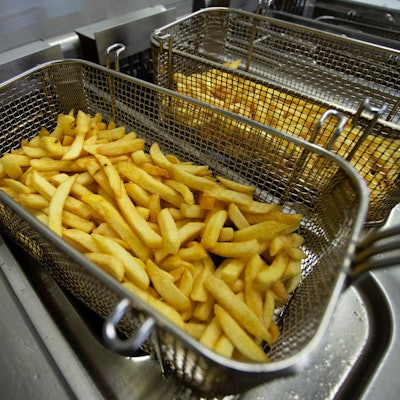 20220328_tb_Pommes_Frites_Gaffel_001