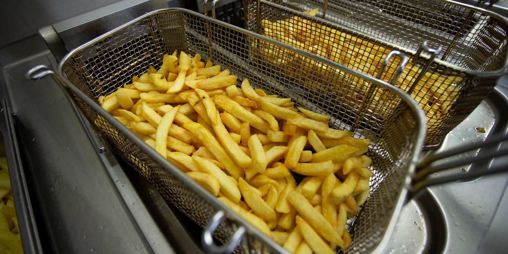 20220328_tb_Pommes_Frites_Gaffel_001