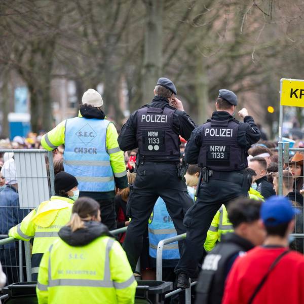 20220224_tb_Weiberfastnacht_028