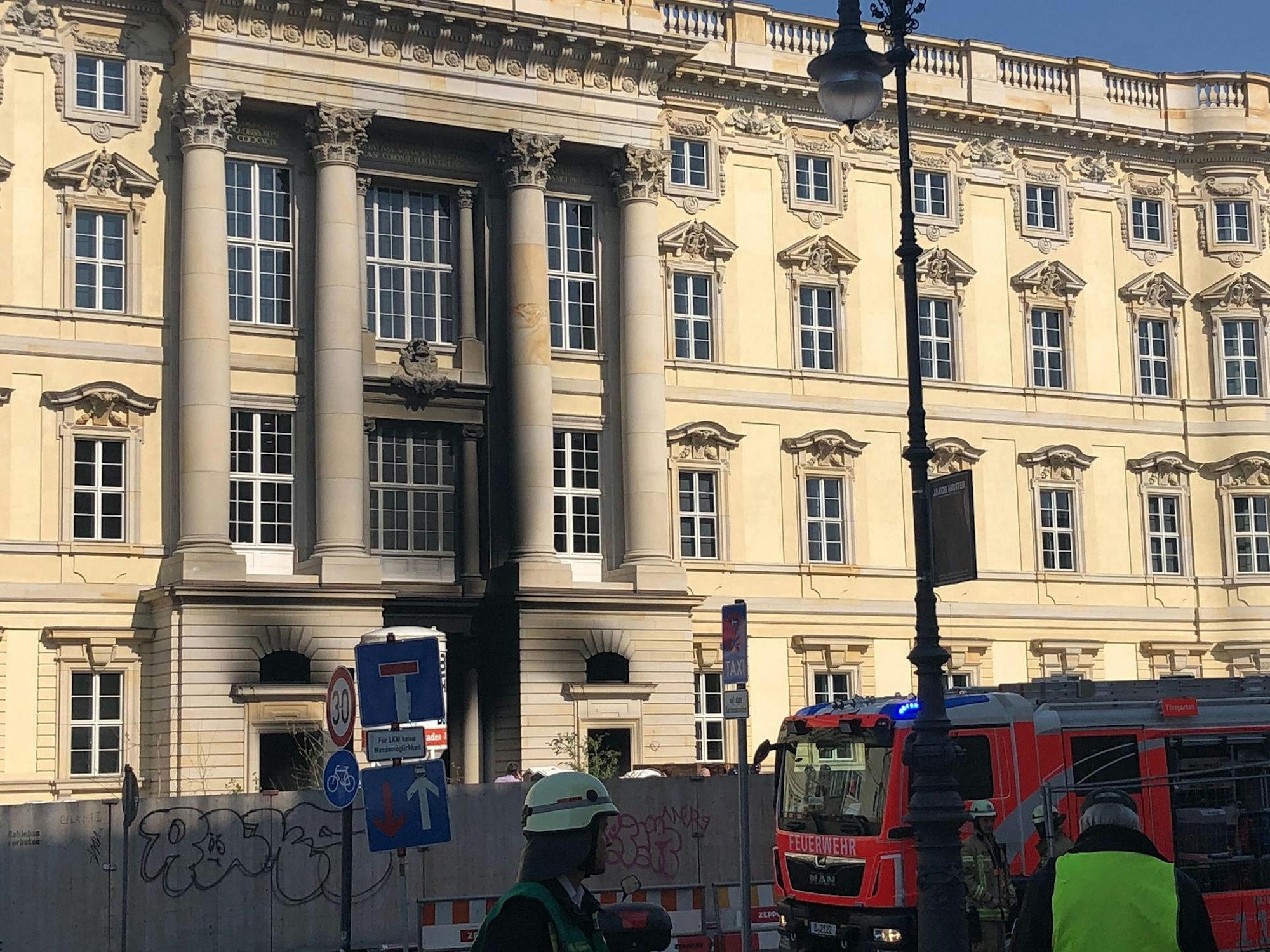 Feuer Stadtschloß Berlin dpa