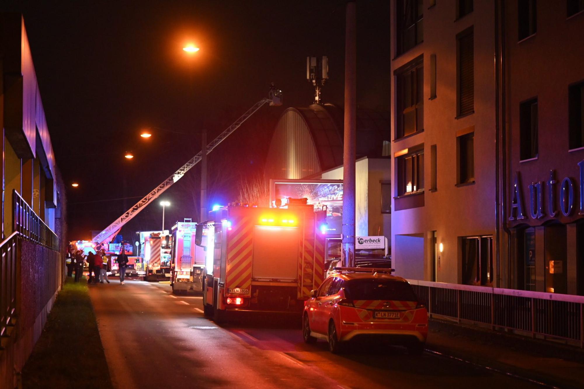 Brand im Zoo1