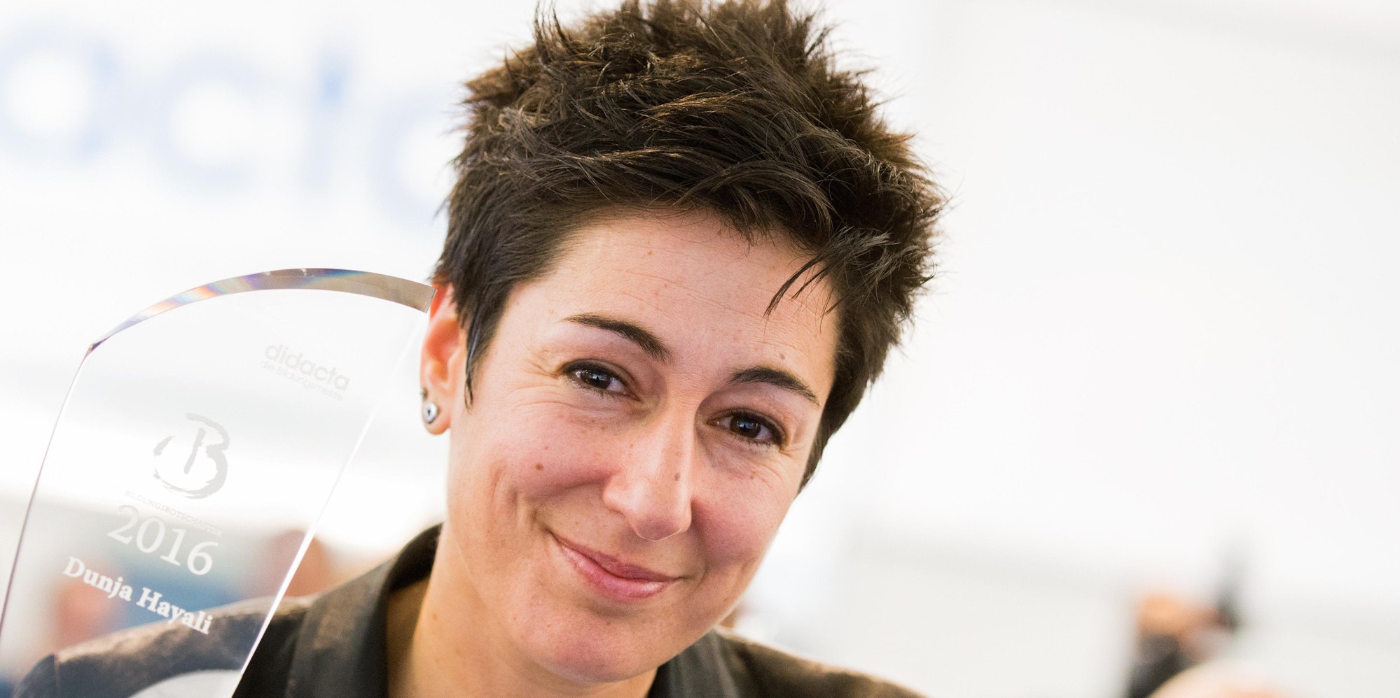 MDS-KSTA-2016-03-18-71-97055575