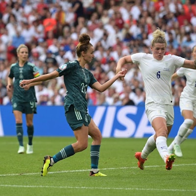 Millie Bright Lina Magull