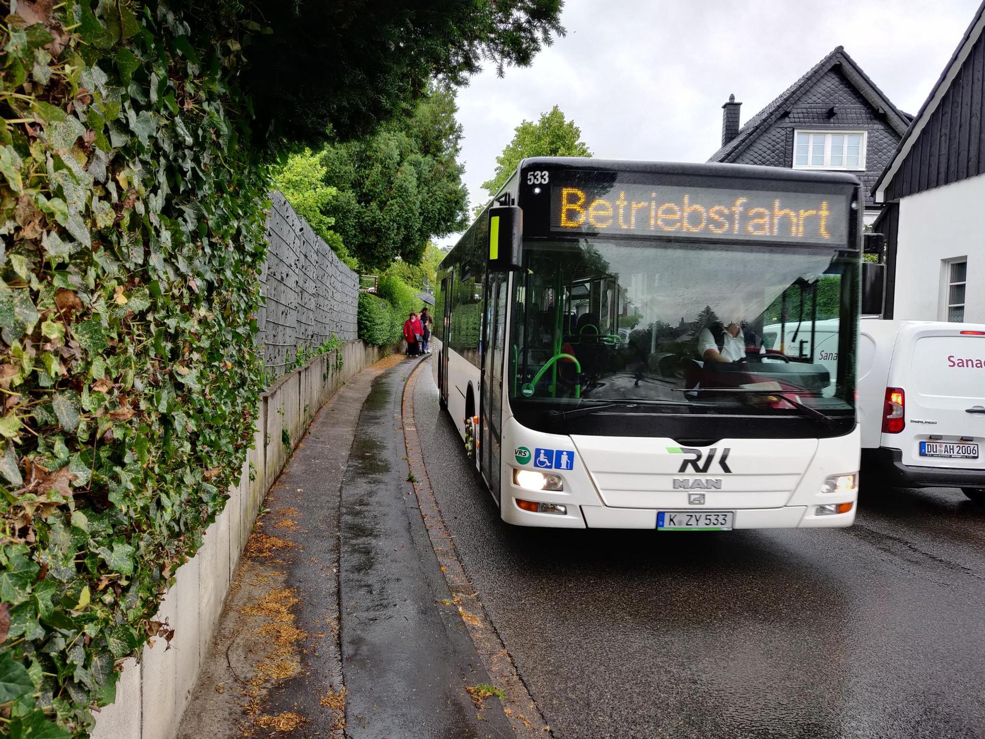 Stadtrundgang Witzhelden Gehweg
