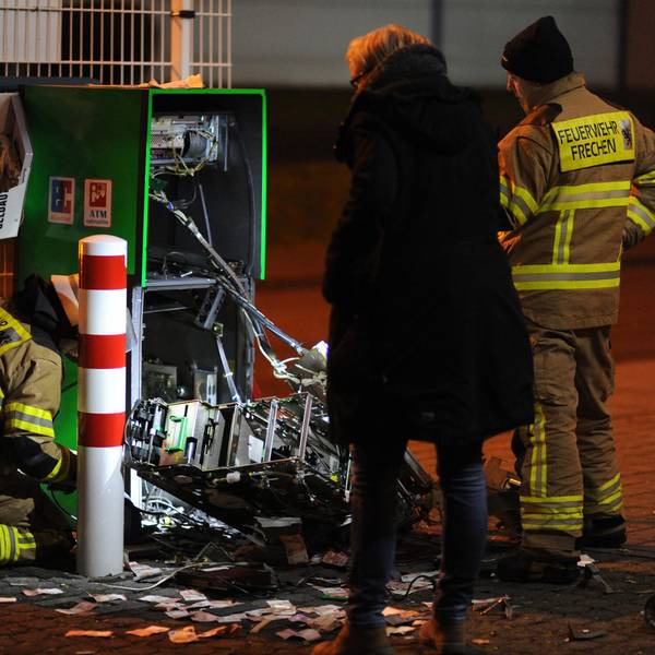 geldautomat in frechen gesprengt