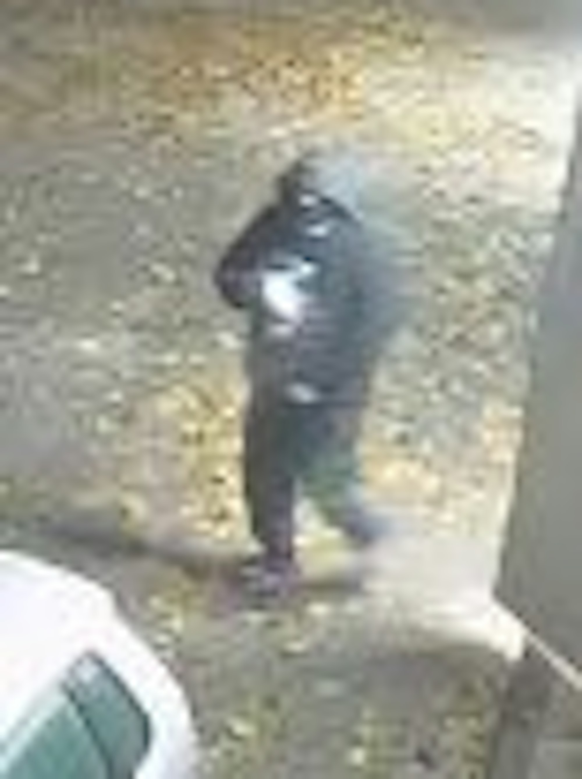 20220309-ker-polizei-verdaechtiger-tankstellenraub-1