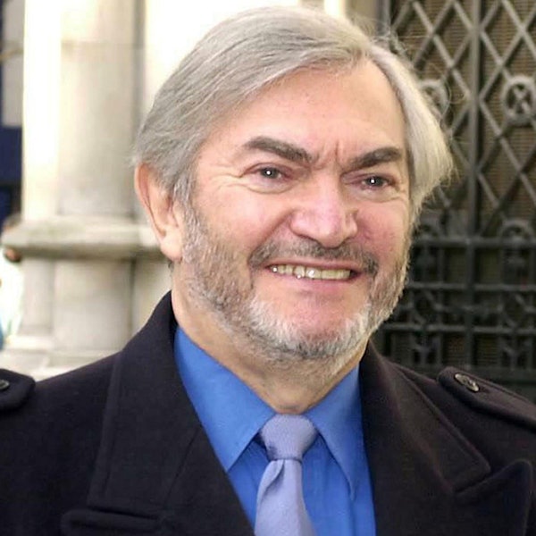 Monty Norman dpa 120722